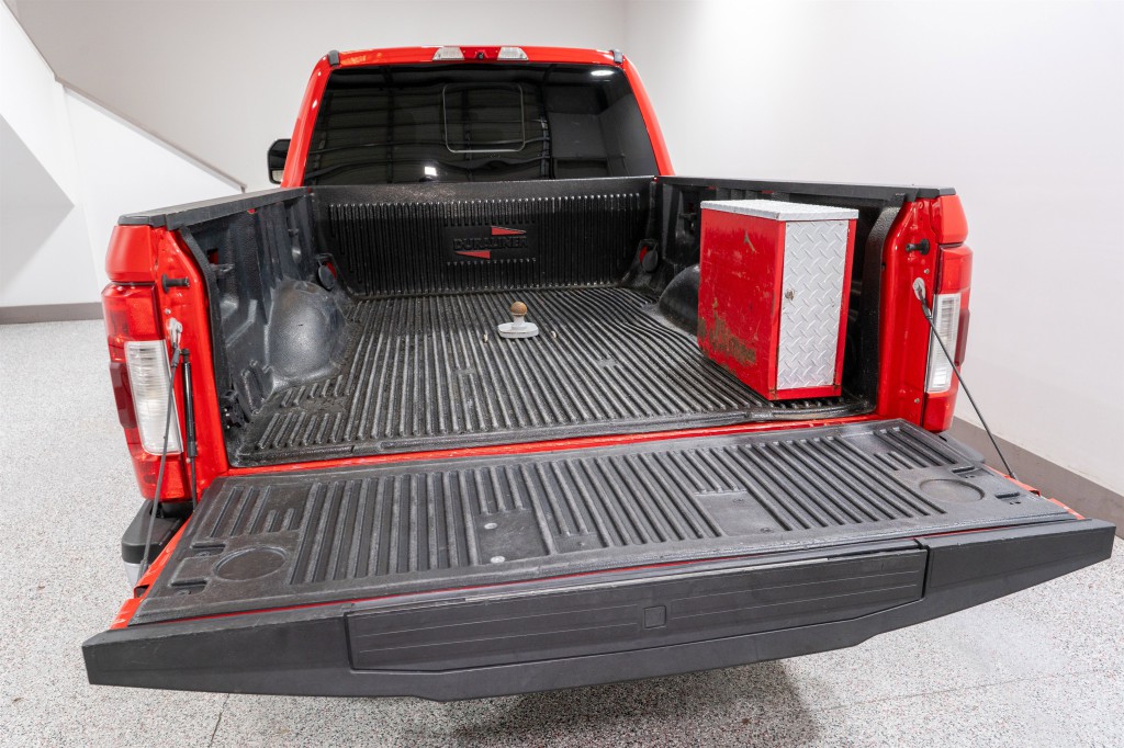 2018 Ford F-250 Image 11