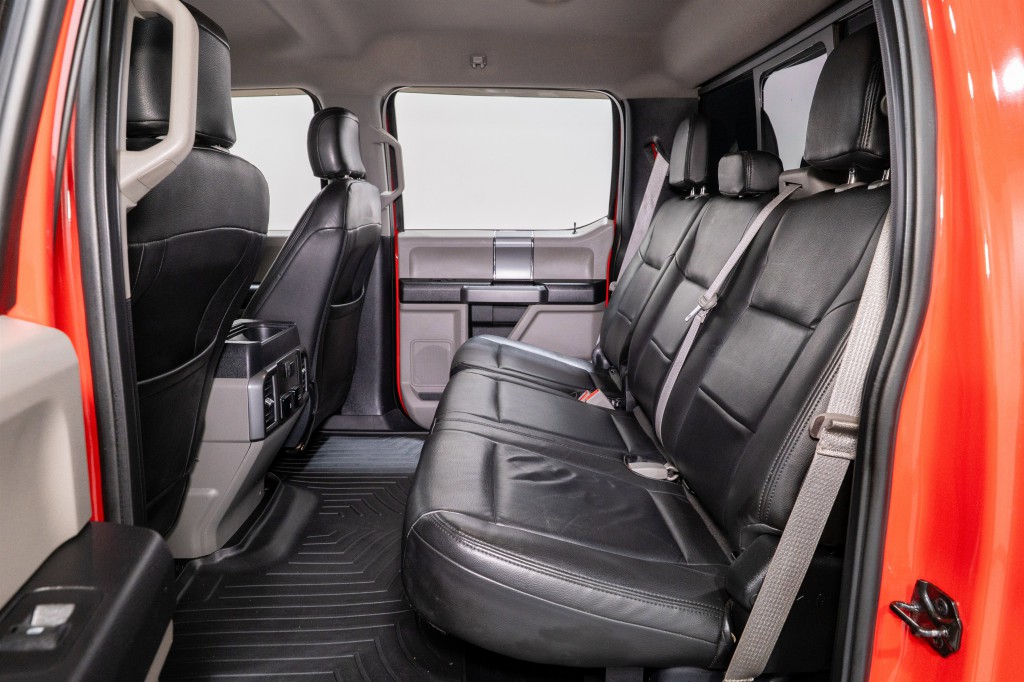 2018 Ford F-250 Image 32