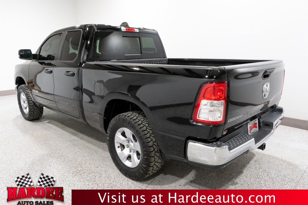 2023 RAM 1500 Image 3