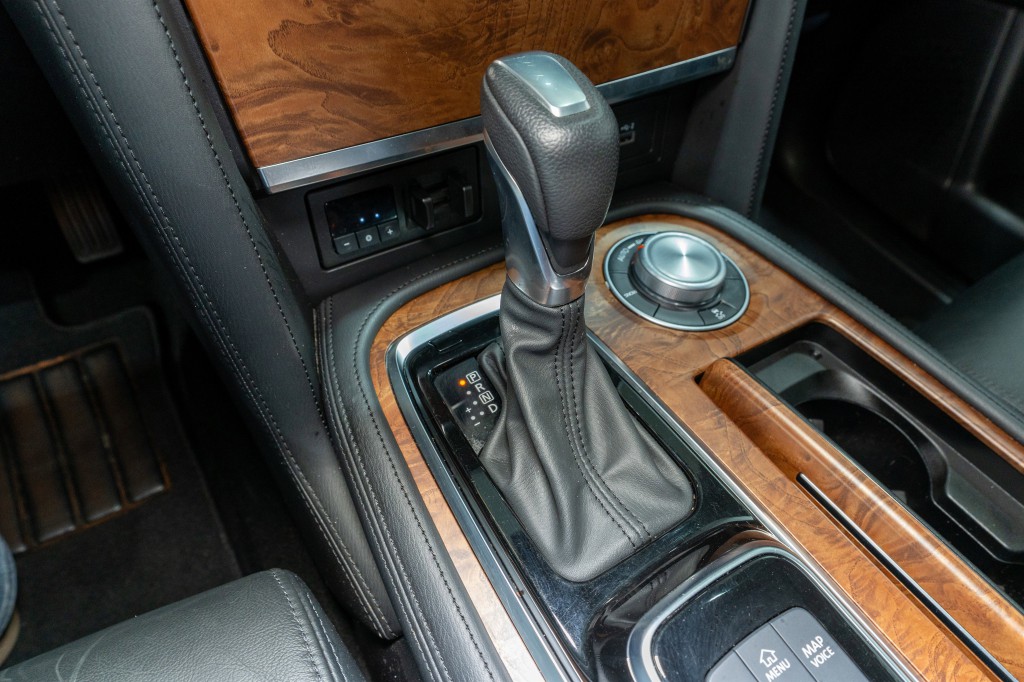 2024 Nissan Armada Image 24