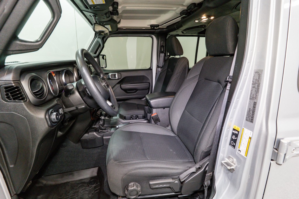 2023 Jeep Wrangler Image 13