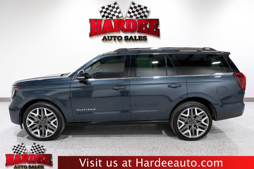 2025 Ford Expedition Image 1