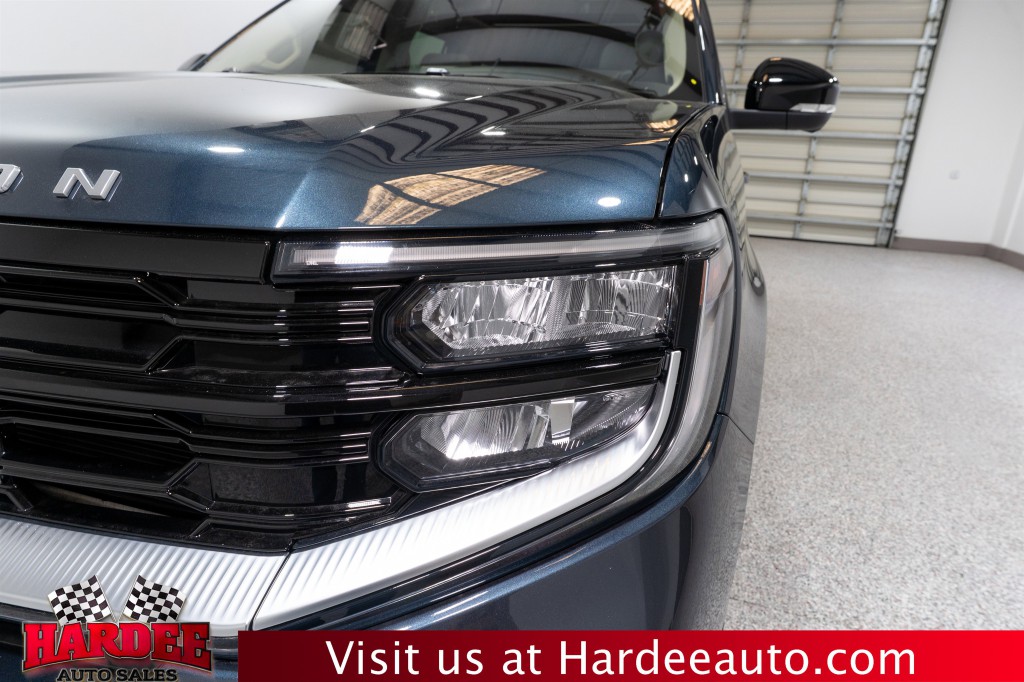 2025 Ford Expedition Image 8