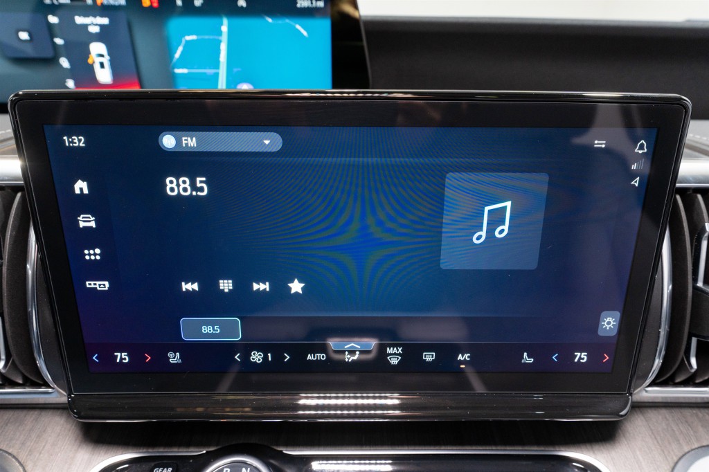 2025 Ford Expedition Image 21