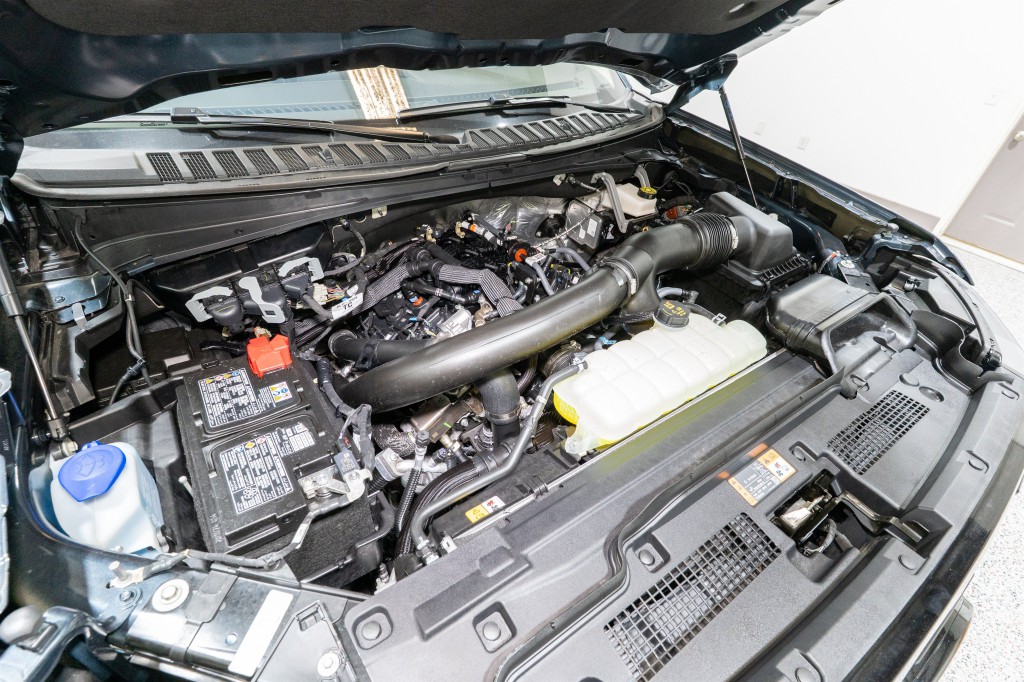 2025 Ford Expedition Image 38