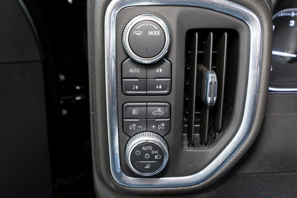 2023 GMC Sierra 2500 Image 32