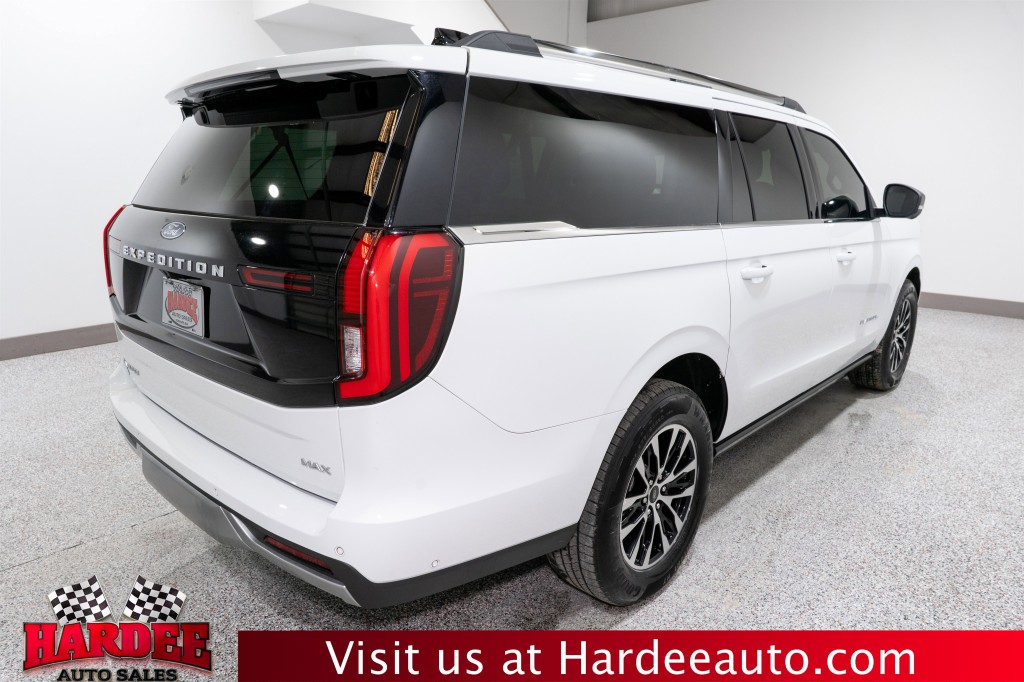 2025 Ford Expedition Image 5