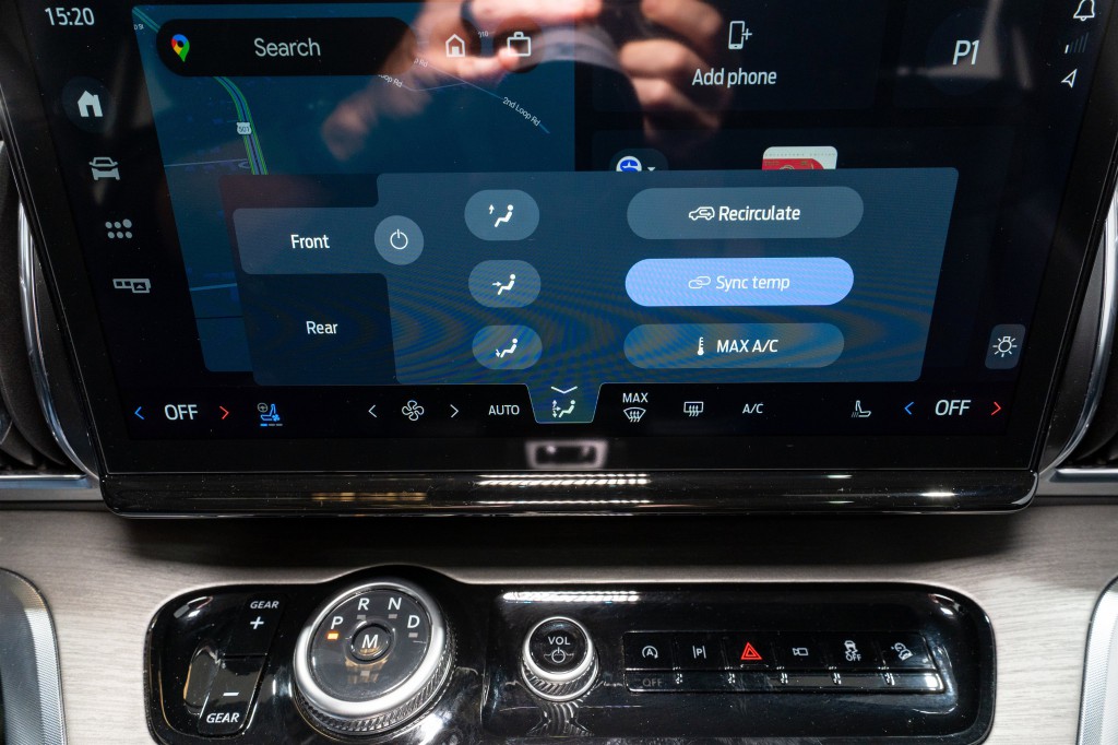 2025 Ford Expedition Image 25