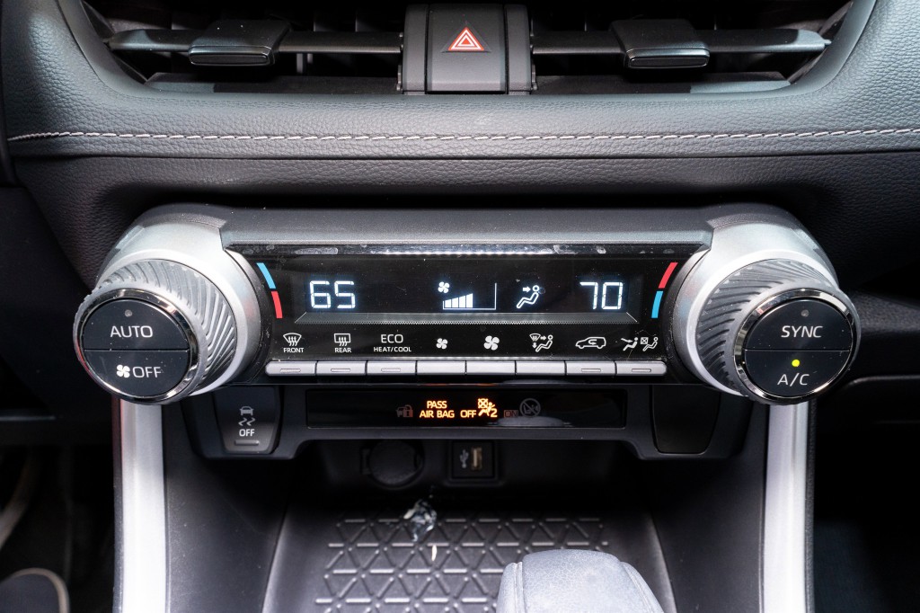 2024 Toyota Rav4 Image 18