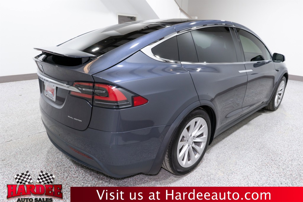 2020 Tesla Model X Image 5