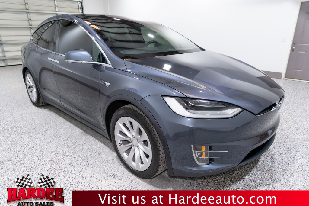 2020 Tesla Model X Image 6