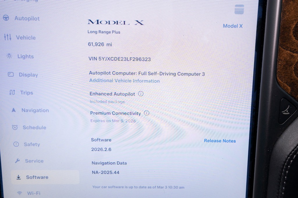 2020 Tesla Model X Image 21