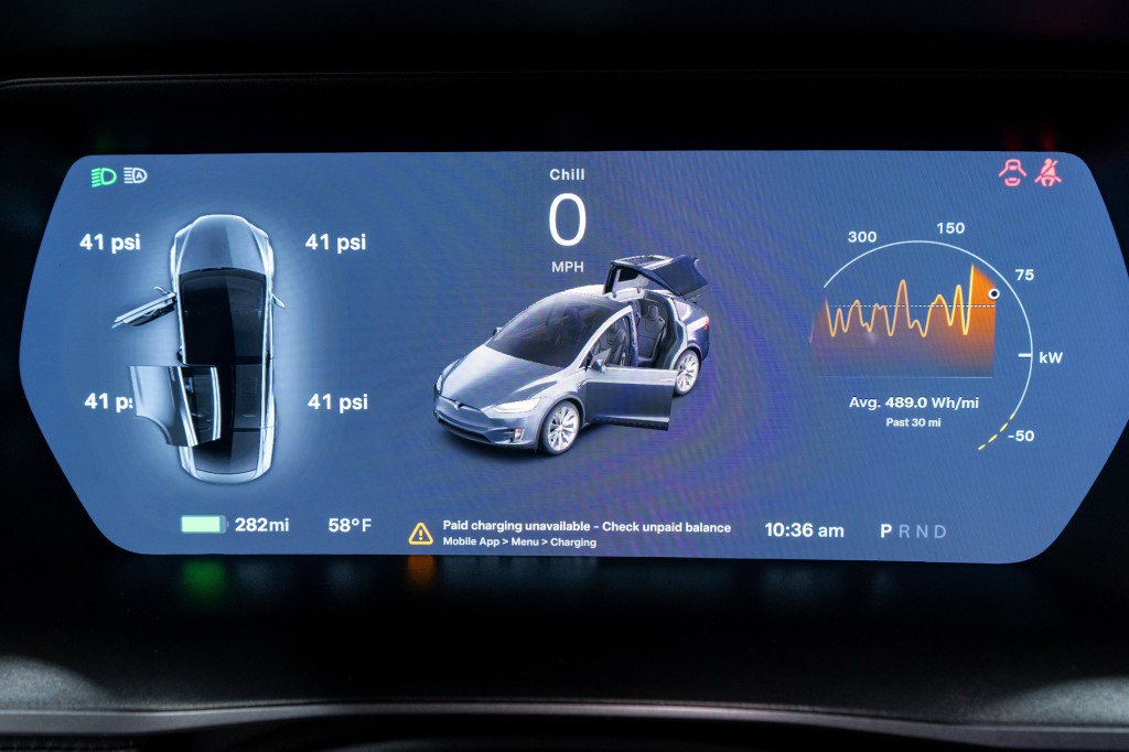 2020 Tesla Model X Image 23