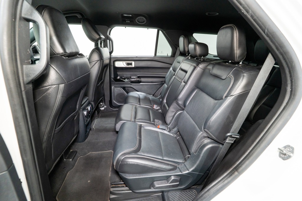 2021 Ford Explorer Image 34