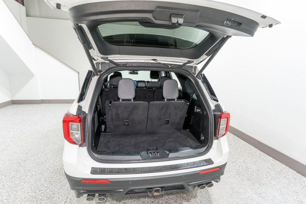 2021 Ford Explorer Image 36