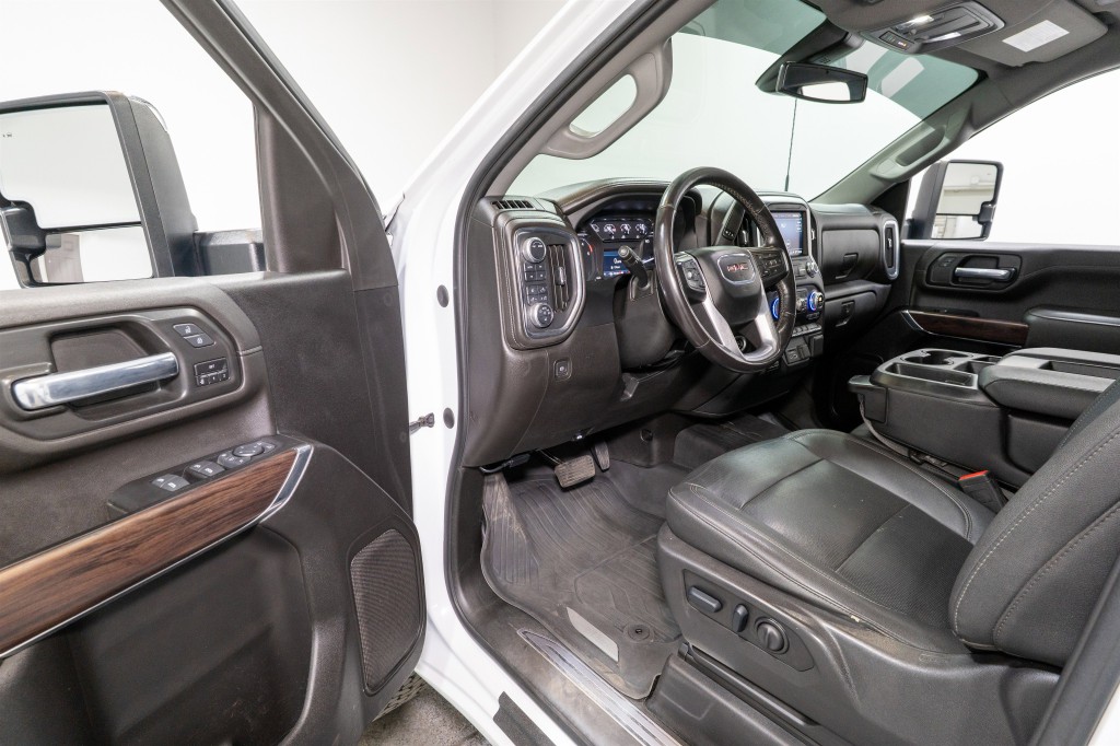2022 GMC Sierra 2500 Image 15