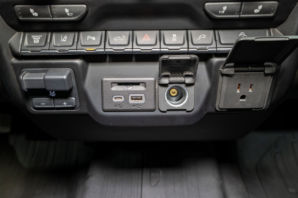 2022 GMC Sierra 2500 Image 28