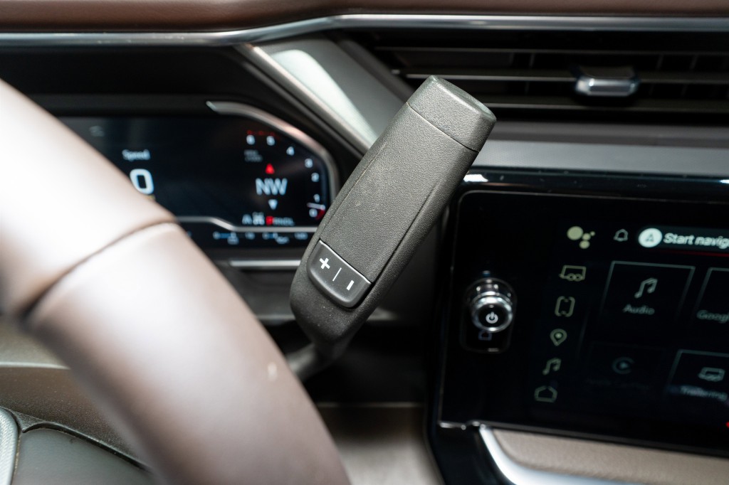 2024 GMC Sierra 2500 Image 32