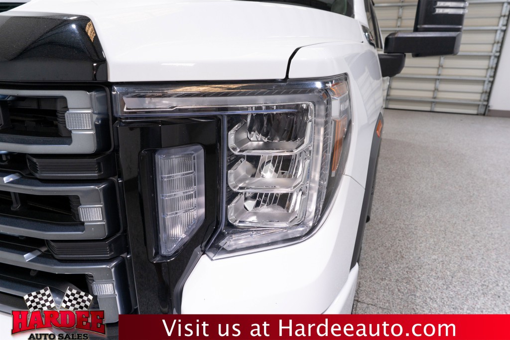 2022 GMC Sierra 2500 Image 8