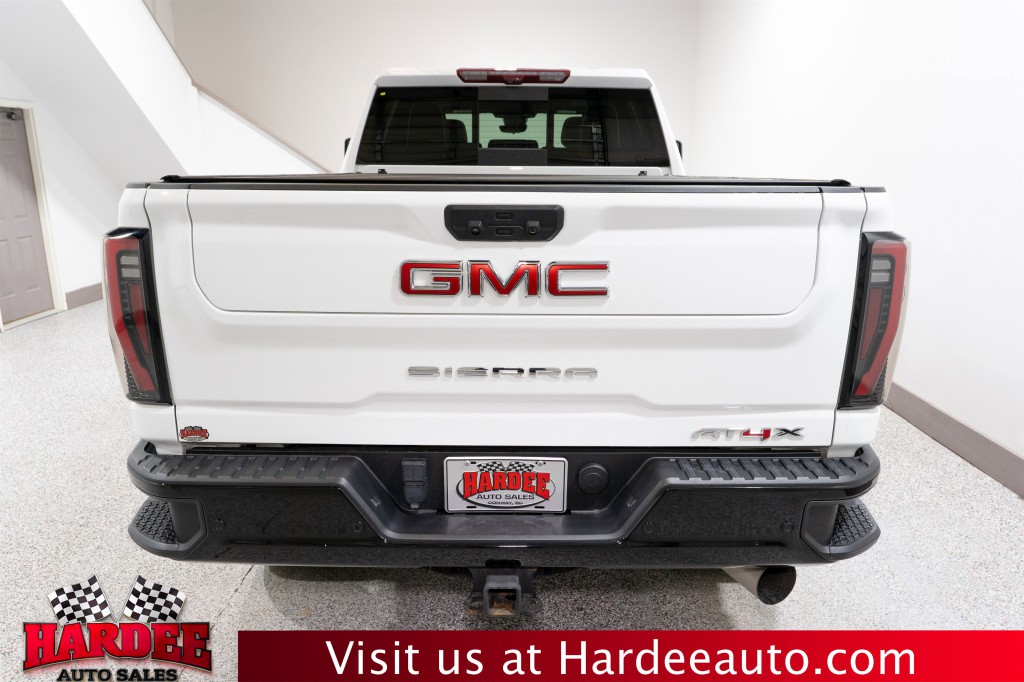 2024 GMC Sierra 2500 Image 4