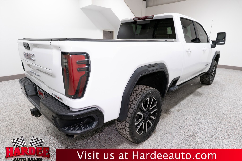 2024 GMC Sierra 2500 Image 5