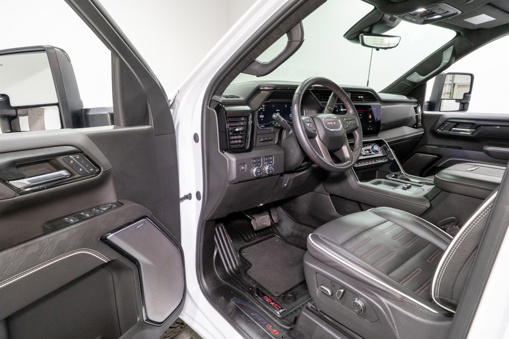 2024 GMC Sierra 2500 Image 18