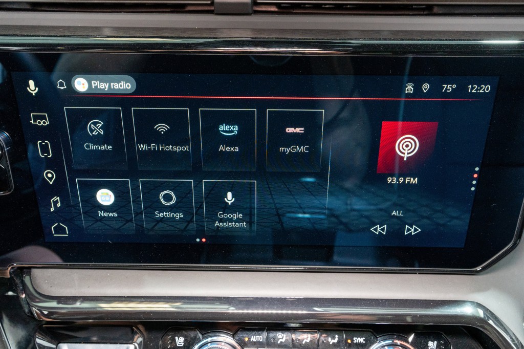 2024 GMC Sierra 2500 Image 27