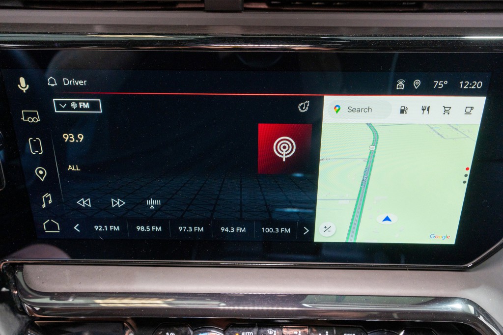 2024 GMC Sierra 2500 Image 28