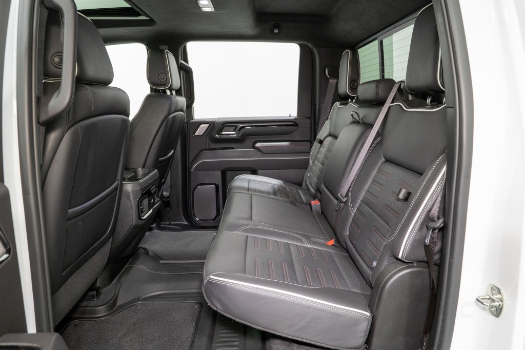 2024 GMC Sierra 2500 Image 41