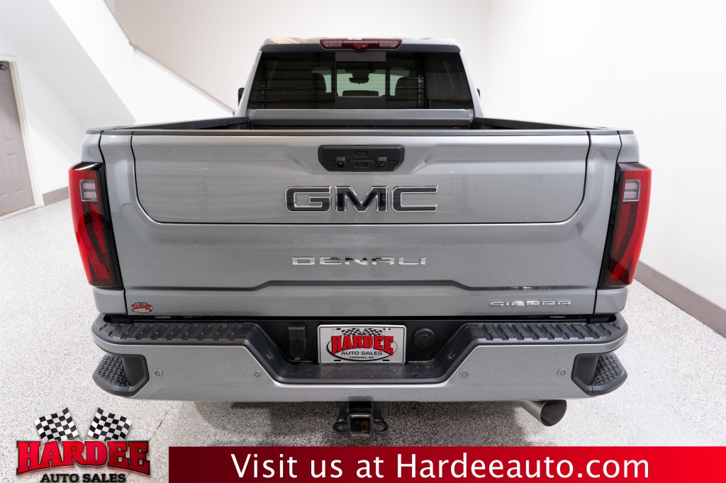 2025 GMC Sierra 2500 Image 4