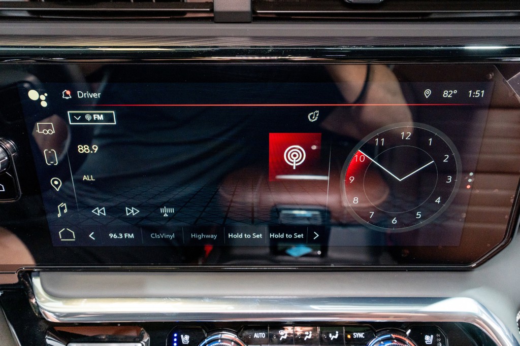 2025 GMC Sierra 2500 Image 25