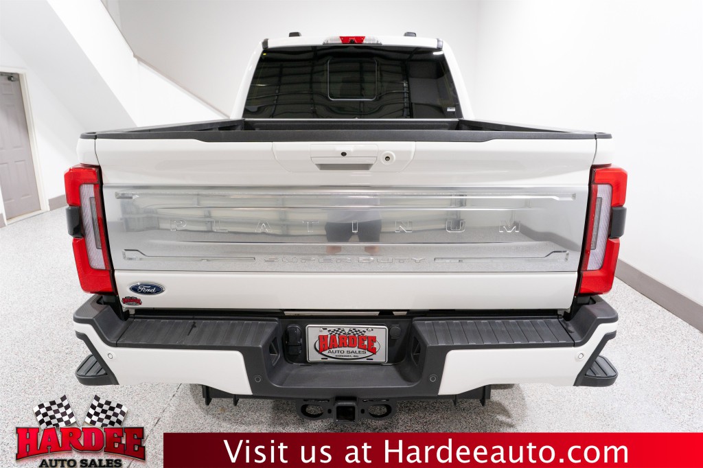 2025 Ford F-250 Image 4