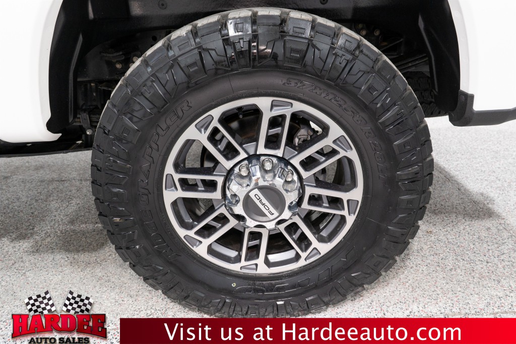 2025 Ford F-250 Image 10