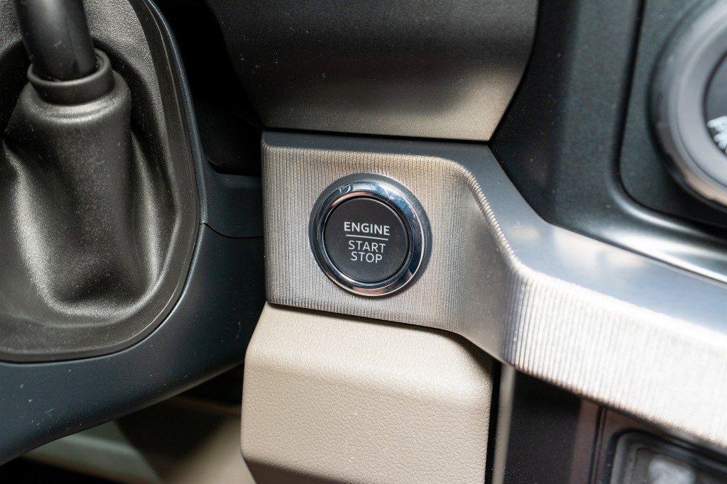 2025 Ford F-250 Image 40