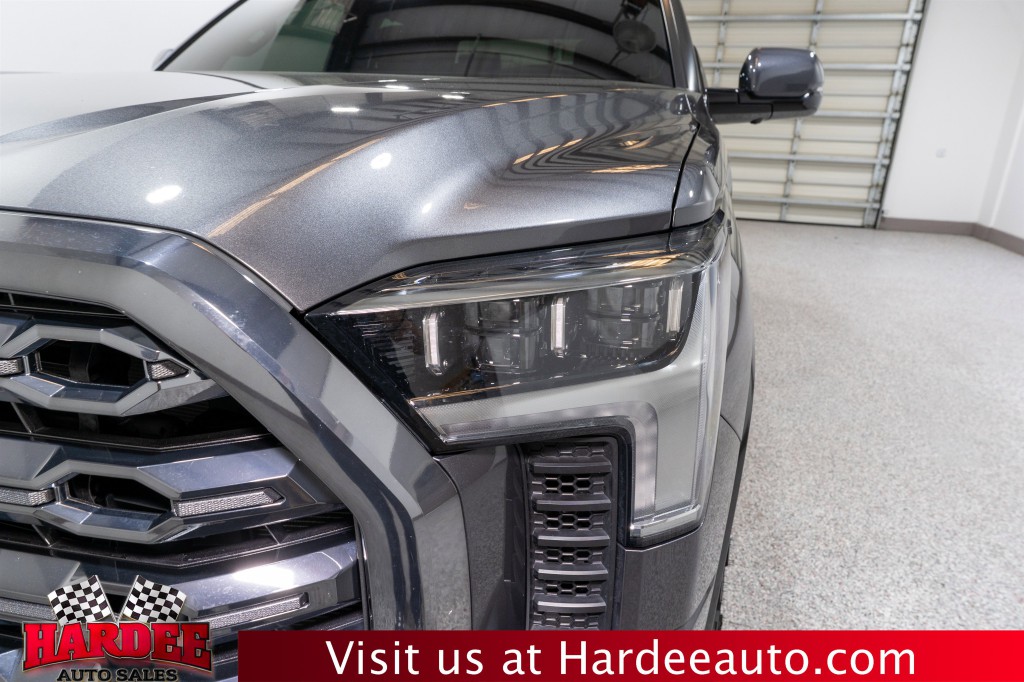 2025 Toyota Tundra Image 8