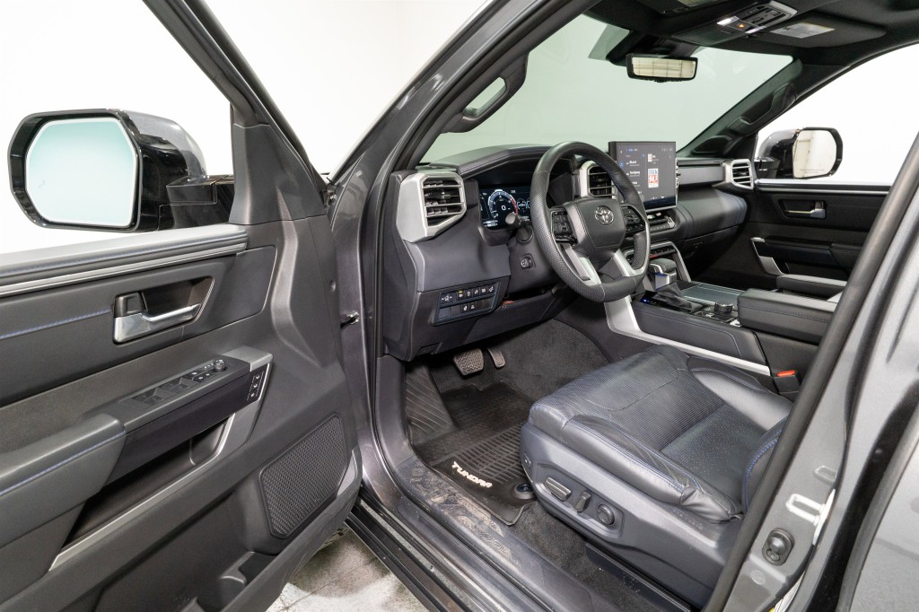 2025 Toyota Tundra Image 13