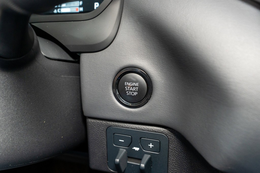 2025 Toyota Tundra Image 33