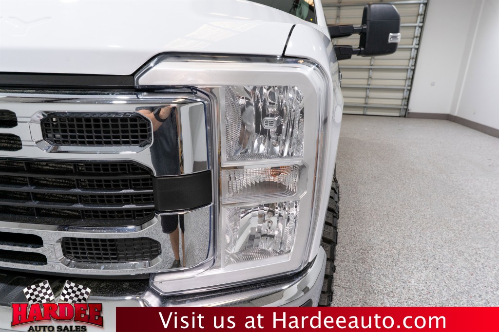 2024 Ford F-250 Image 8