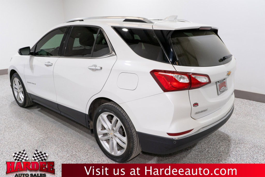 2018 Chevrolet Equinox Image 3