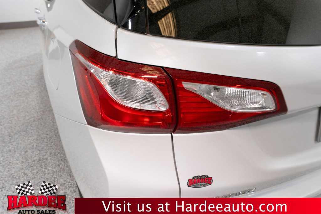 2018 Chevrolet Equinox Image 9