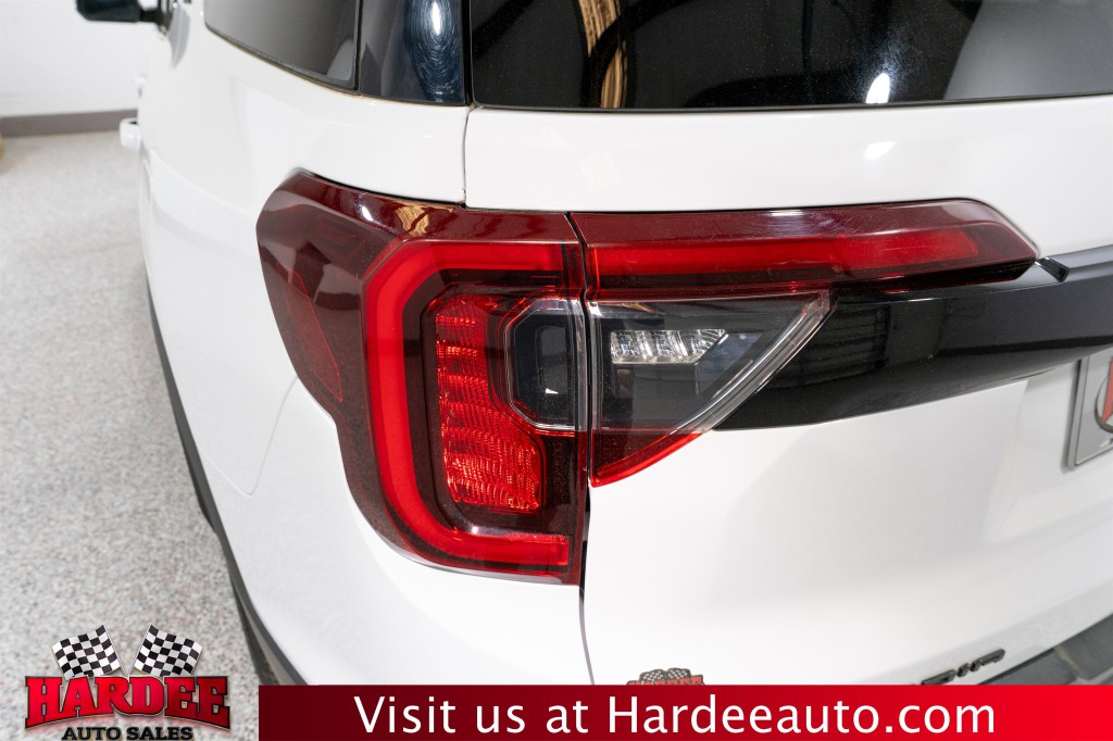 2021 GMC Acadia Image 9