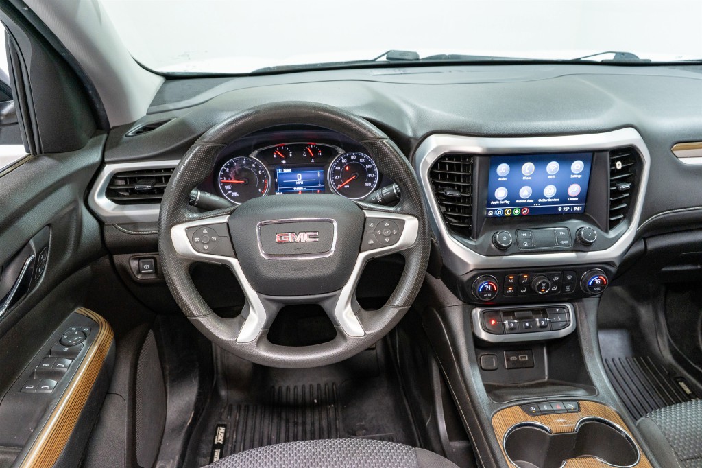 2021 GMC Acadia Image 11
