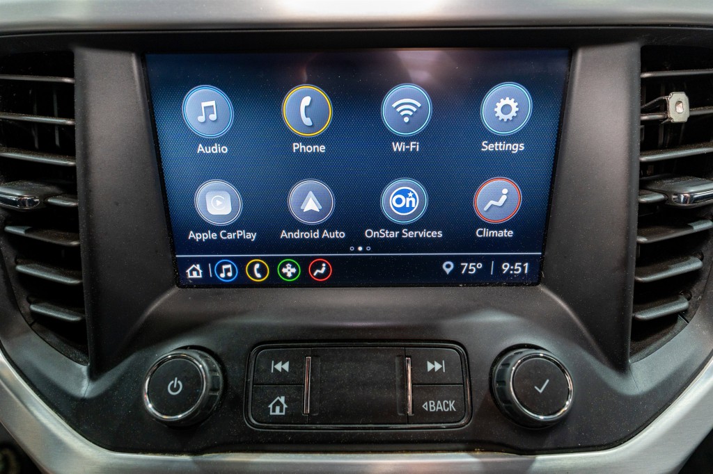 2021 GMC Acadia Image 16