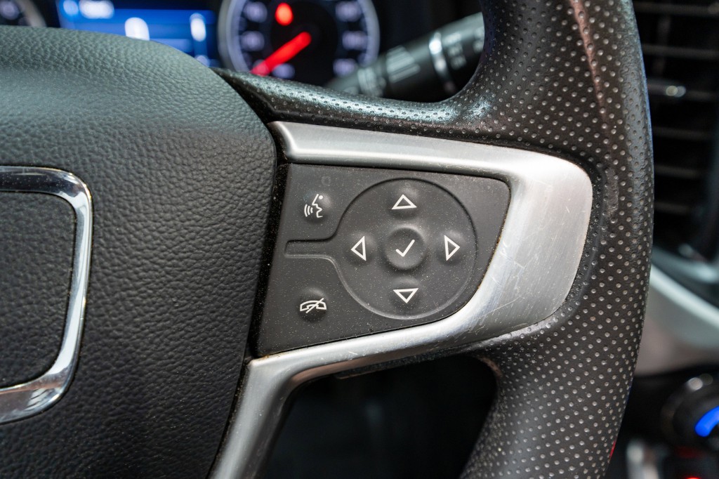 2021 GMC Acadia Image 24