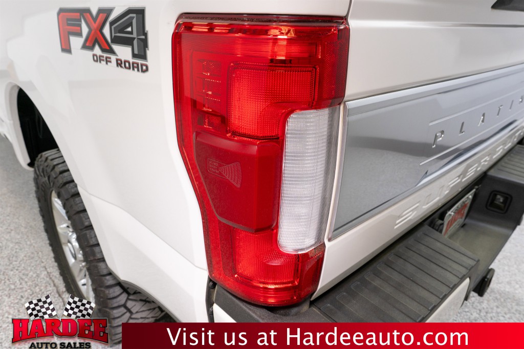 2017 Ford F-250 Image 9