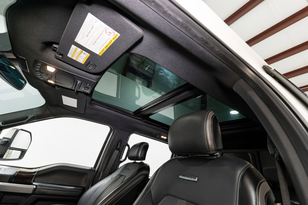 2017 Ford F-250 Image 19