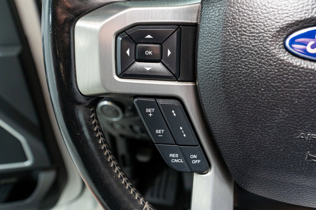 2017 Ford F-250 Image 32