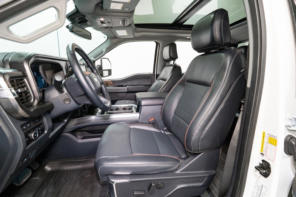 2023 Ford F-250 Image 19