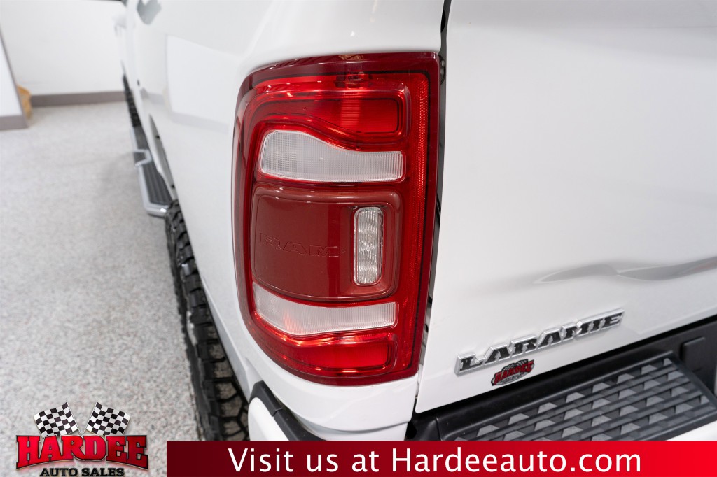 2023 RAM 2500 Image 9