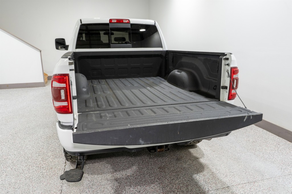 2023 RAM 2500 Image 11